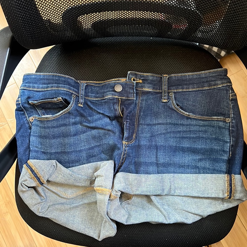universal thread blue shorts size 14 NWOT